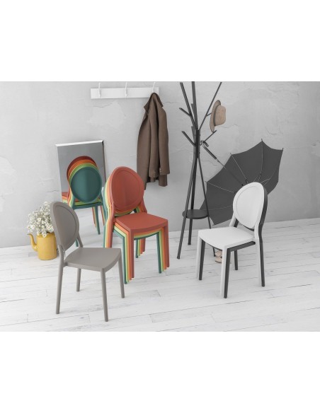 EON - Chaise en polypropylène empilable en 7 coloris