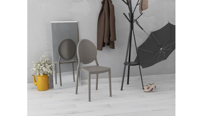 EON - Chaise en polypropylène empilable en 7...