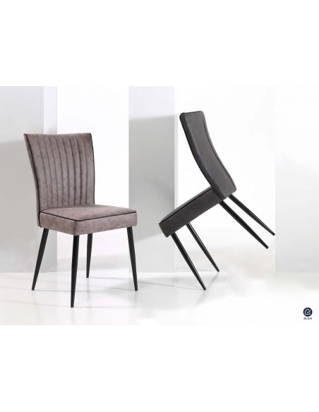 AY - Chaise