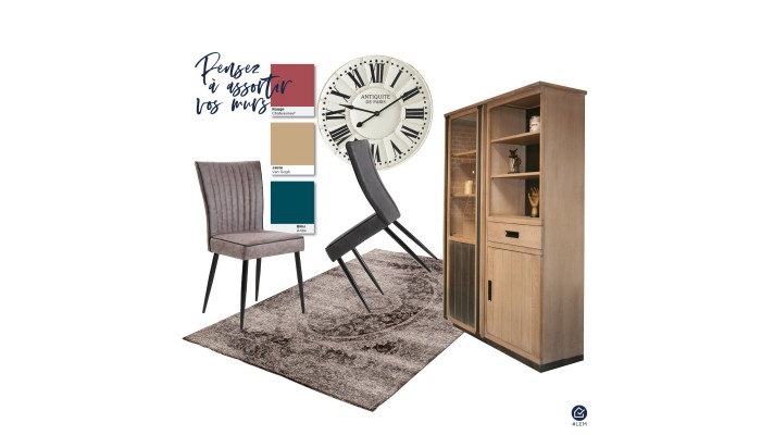 AY - Chaise
